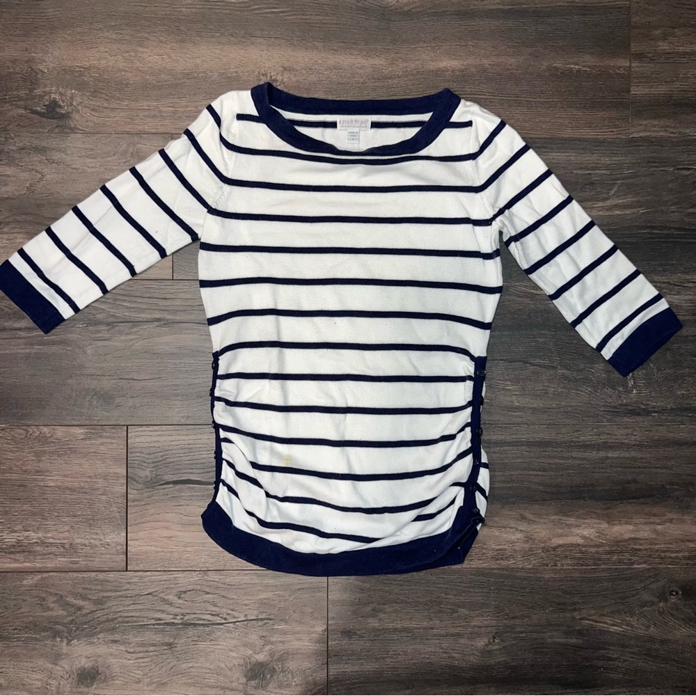 Pea in Pod Maternity Sweater